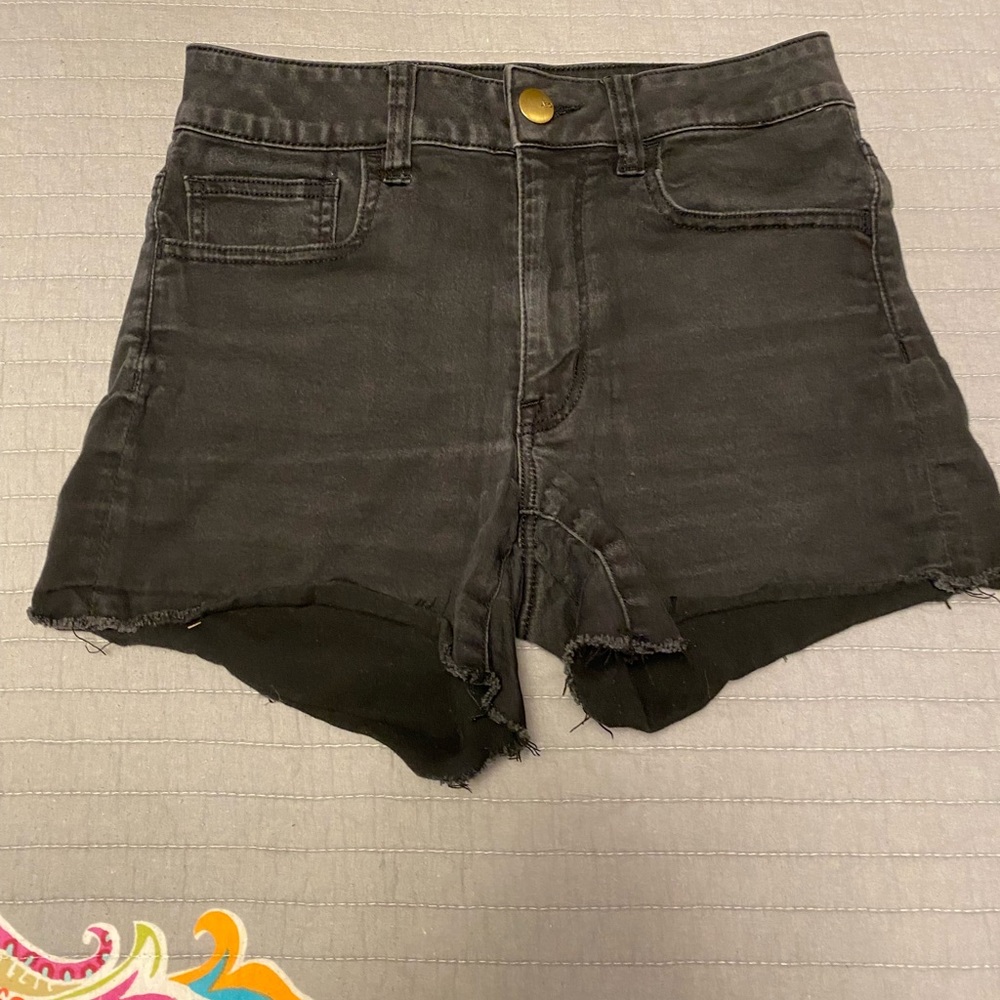 American Eagle High Rise Jean Denim shorts size 6